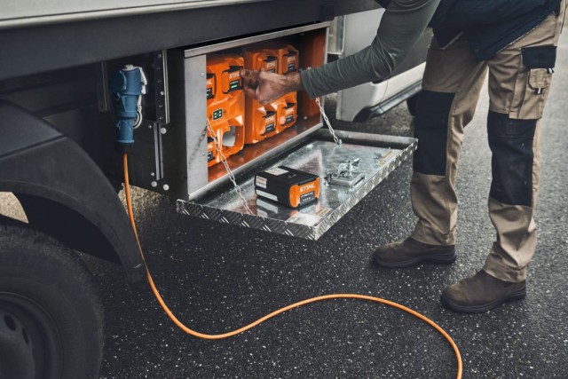 Stihl CB 1.0 Ladeboks