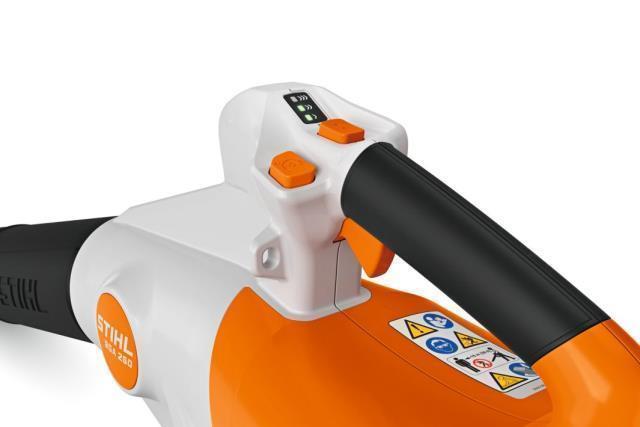 Stihl BGA250.0 Batteriblæser AP u/batteri/lader