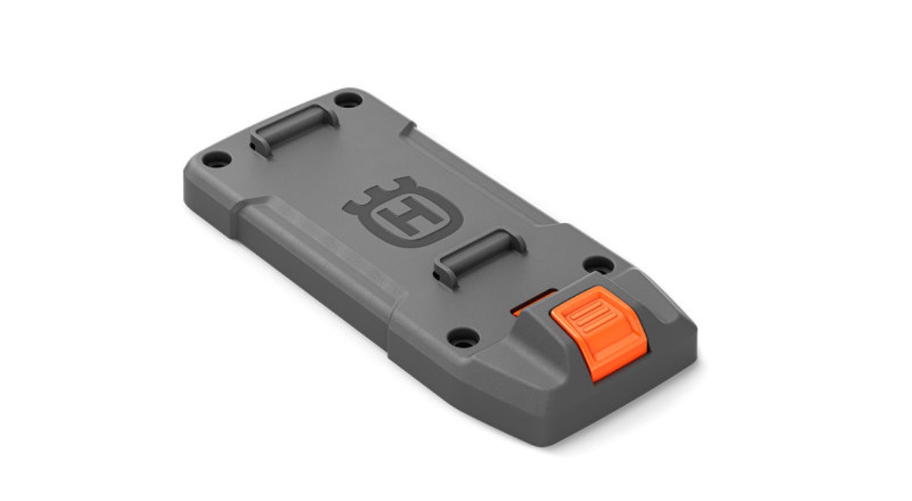 Husqvarna 40-C oplader, vægbeslag