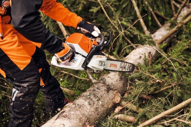 Stihl MS400.1CM Motorsav M-Tronic 45cm 3/8"RS