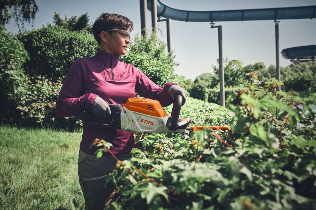 Stihl HSA140.0R-60cm/24" Batteri hækkeklipper AP 